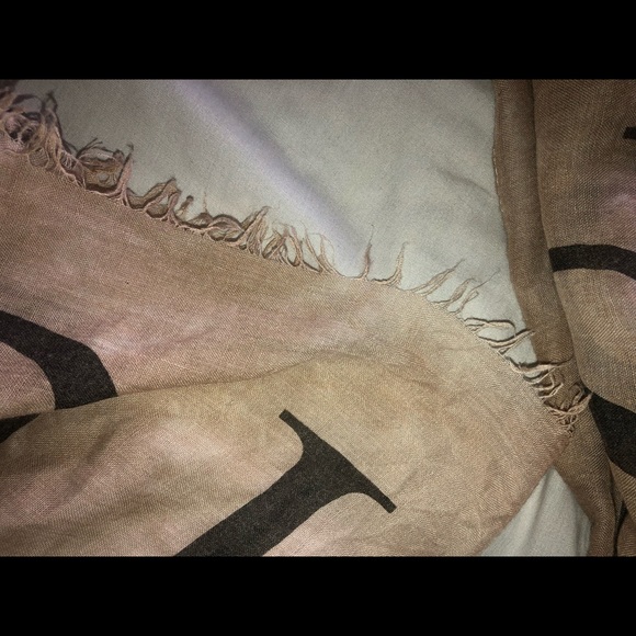 Scarf - Picture 5 of 5